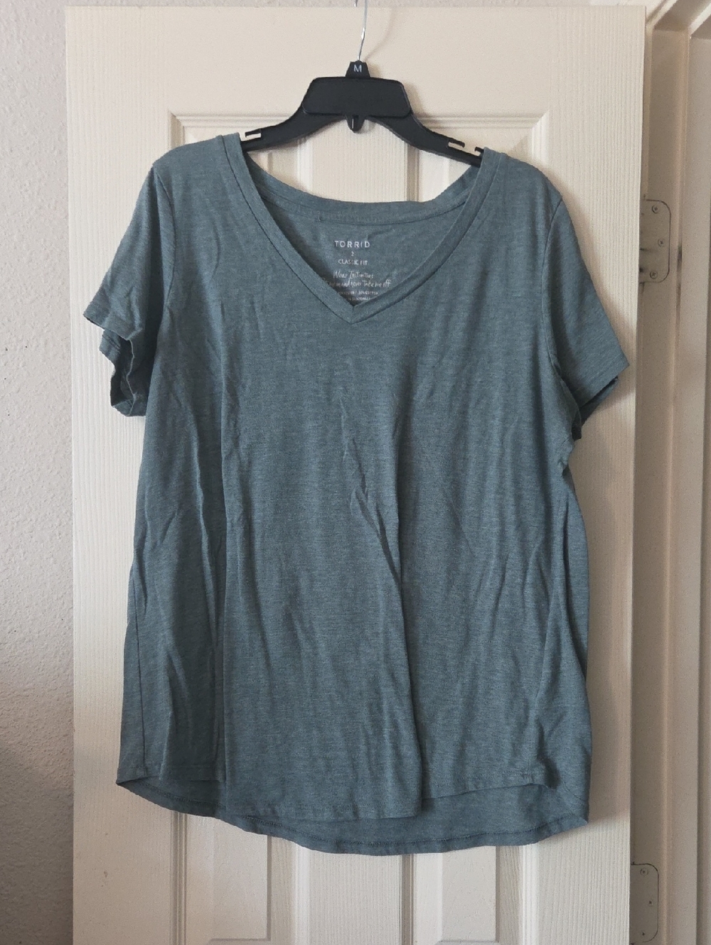 Torrid V-Neck Short Sleeve Tee in Dusty Teal